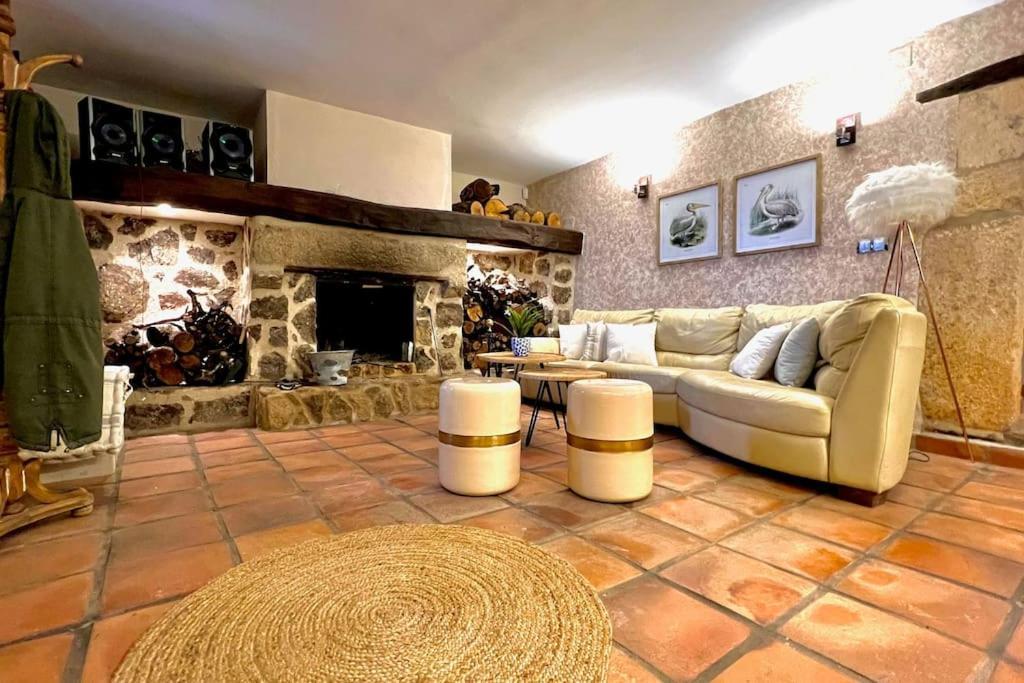 Casa Rural La Cordonera Herguijuela Kültér fotó
